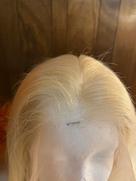 613 Blond Bob Short Wig